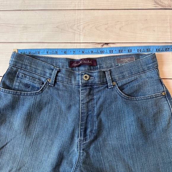 Gloria Vanderbilt Light Blue Cropped Jeans Size 10 Classic Casual Stretch Capri - Picture 3 of 7